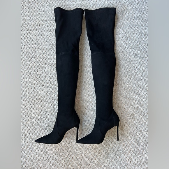 🔥Stuart Weitzman -  2022 ULTRASTUART 100 THIGH HIGH BOOT🔥 (as seen on Kim K.) - Picture 1 of 5